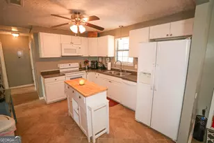 580 Limestone St, Mount Vernon, GA 30445 - Photo 17