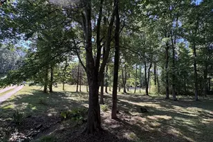 2240 Providence Church Rd, Lavonia, GA 30553 - Photo 11