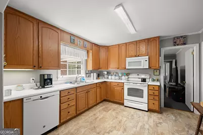 148 Moreland Avenue, Toccoa, GA 30577 - Photo 11