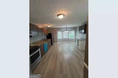 697 Pepperwood Trail, Stone Mountain, GA 30087 - Photo 15