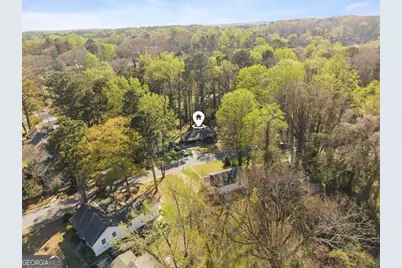 2746 Dale Creek Drive NW, Atlanta, GA 30318 - Photo 47