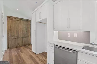 2746 Dale Creek Drive NW, Atlanta, GA 30318 - Photo 11
