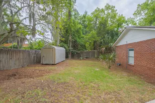 308 Union St, Brunswick, GA 31520 - Photo 33