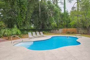308 Union St, Brunswick, GA 31520 - Photo 5