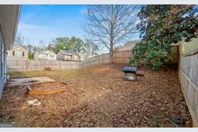 2162 Capella Circle SW, South Fulton, GA 30331 - Photo 11
