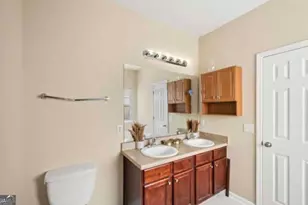 2162 Capella Cir SW, South Fulton, GA 30331 - Photo 9