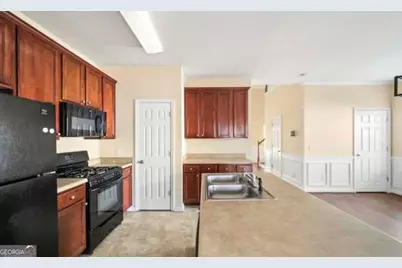 2162 Capella Circle SW, South Fulton, GA 30331 - Photo 5