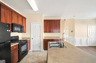 2162 Capella Cir SW, South Fulton, GA 30331 - Photo 5
