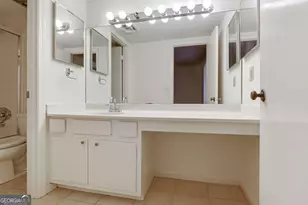 158 Maribeau Square NW, Atlanta, GA 30327 - Photo 19