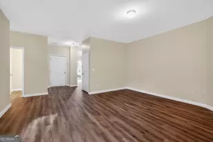 6361 Shadow Square, Lithonia, GA 30058 - Photo 7