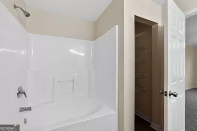 6361 Shadow Square, Lithonia, GA 30058 - Photo 17
