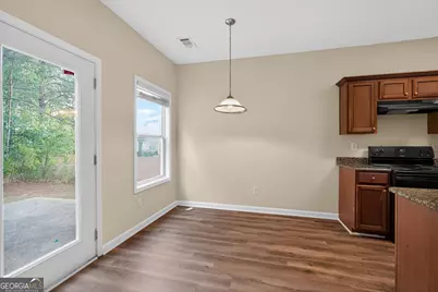 6361 Shadow Square, Lithonia, GA 30058 - Photo 11