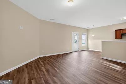 6361 Shadow Square, Lithonia, GA 30058 - Photo 5