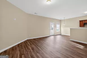 6361 Shadow Square, Lithonia, GA 30058 - Photo 5