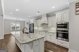 228 Perth Ct, Warner Robins, GA 31088 - Photo 9