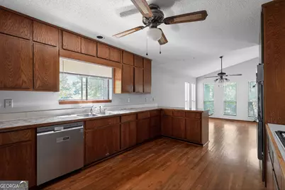 2624 New Haven Drive, Jonesboro, GA 30236 - Photo 15