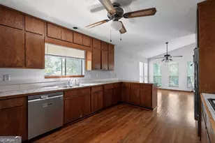 2624 New Haven Dr, Jonesboro, GA 30236 - Photo 15