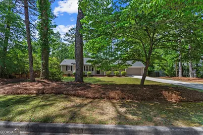1421 Rainbow Circle, Griffin, GA 30224 - Photo 5