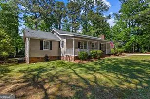 1421 Rainbow Cir, Griffin, GA 30224 - Photo 7