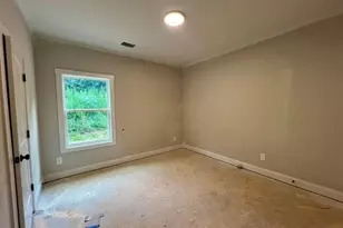 957 Thrash Rd, Lagrange, GA 30241 - Photo 13