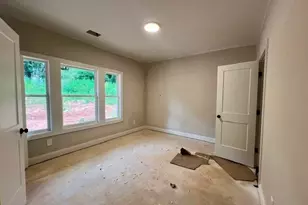 957 Thrash Rd, Lagrange, GA 30241 - Photo 15