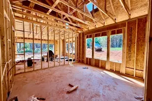 957 Thrash Rd, Lagrange, GA 30241 - Photo 11