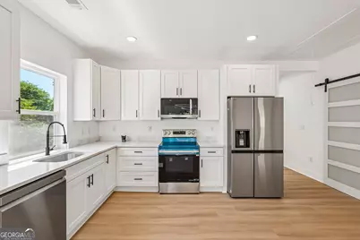994 Katherwood Drive SW, Atlanta, GA 30310 - Photo 13