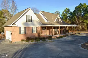 239 Trent Dr, Eastman, GA 31023 - Photo 3
