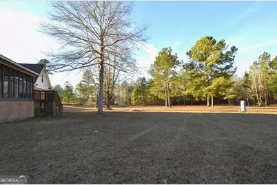 239 Trent Drive, Eastman, GA 31023 - Photo 7
