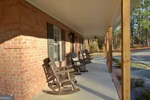 239 Trent Dr, Eastman, GA 31023 - Photo 5
