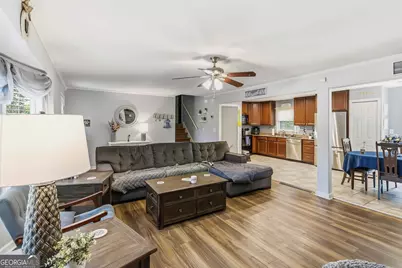 451 Old Towne Trail, Lawrenceville, GA 30046 - Photo 7