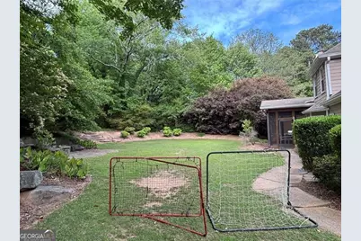 4533 Middlebury Court NE, Marietta, GA 30068 - Photo 3