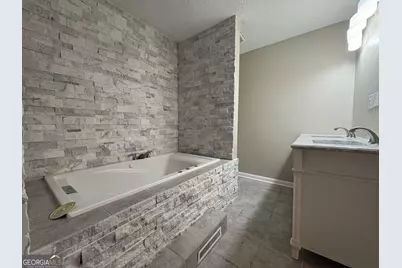 117 Laura Lane, Fort Valley, GA 31030 - Photo 9