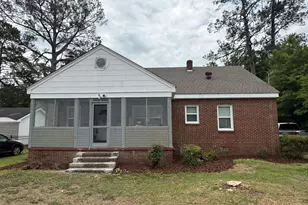 225 Gordon St, Thomson, GA 30824 - Photo 1