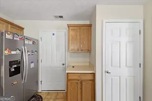 3867 Riverside Pkwy, Decatur, GA 30034 - Photo 9