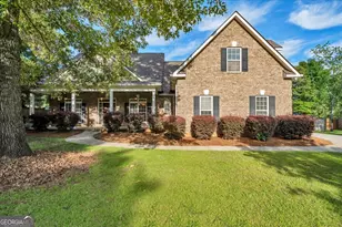 302 Sage Meadows Ln, Bonaire, GA 31005 - Photo 1