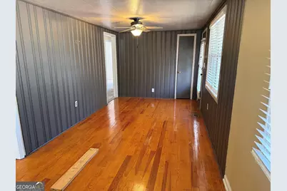 112 Molette Street, Carrollton, GA 30117 - Photo 9