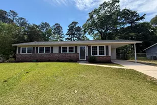 105 Sir Lancelot Ave, Lagrange, GA 30241 - Photo 1