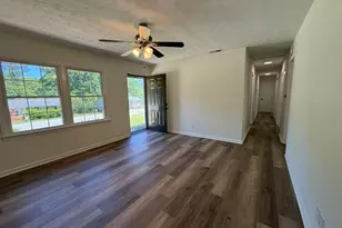 105 Sir Lancelot Ave, Lagrange, GA 30241 - Photo 9