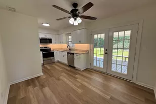 105 Sir Lancelot Ave, Lagrange, GA 30241 - Photo 15