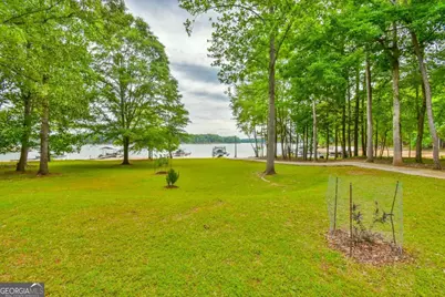 591 Rue Cezzan, Lavonia, GA 30553 - Photo 9