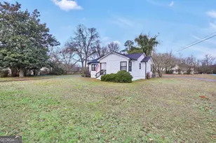 121 Mimosa Dr, Jenkinsburg, GA 30234 - Photo 3