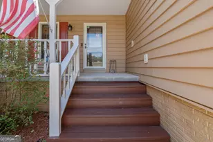 210 Heritage Farm Ln, Fayetteville, GA 30215 - Photo 5