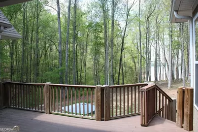 207 Lakeview Court, Lagrange, GA 30240 - Photo 9