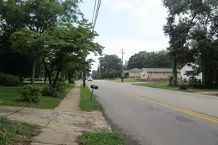 737 N Greenwood St, Lagrange, GA 30240 - Photo 13