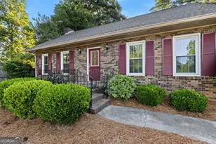 108 Chantilly Dr, Warner Robins, GA 31088 - Photo 3