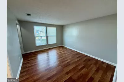 4267 Parkview Court, Stone Mountain, GA 30083 - Photo 7