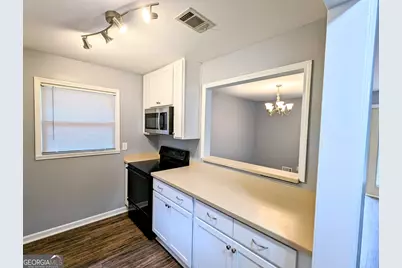 4990 Mountain Springs Way, Stone Mountain, GA 30083 - Photo 3