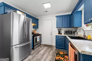 185 Hayward Bishop Way, Senoia, GA 30276 - Photo 11