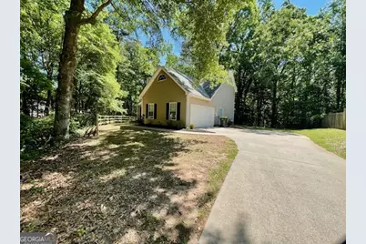 65 Riverside Way, Sharpsburg, GA 30277 - Photo 9